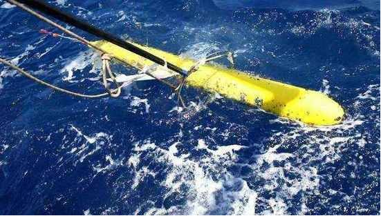 “海翼1000”声学水下滑翔机完成南海联合试验