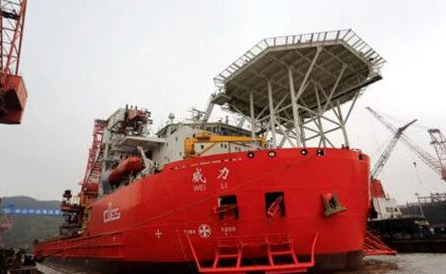 舟山中远海运重工圆满上海打捞局特种起重船“威力”轮修理